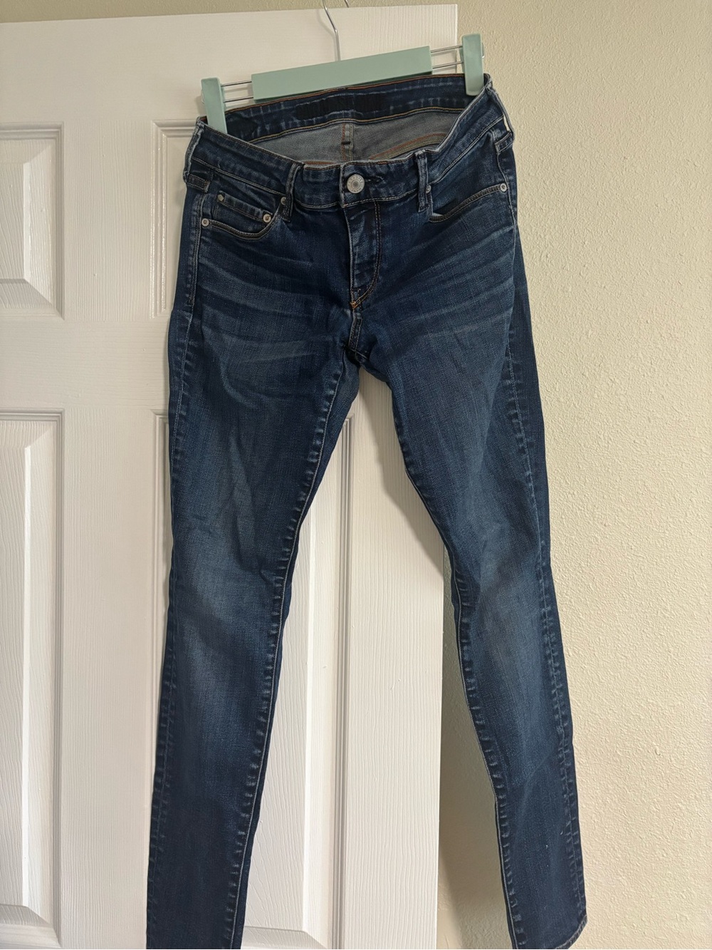 Dark Blue Women’s Skinny Jeans